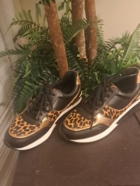 Michael Kors Leopard Accent Athletic Sneakers - Black & Gold